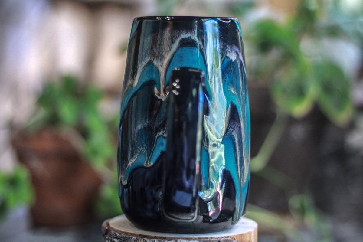 21-D Turquoise Grotto Mug, 26 oz.