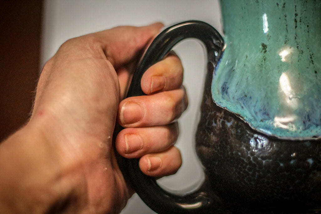 22-D EXPERIMENT Barely Flared Acorn Mug - MISFIT, 18 oz. - 10% off