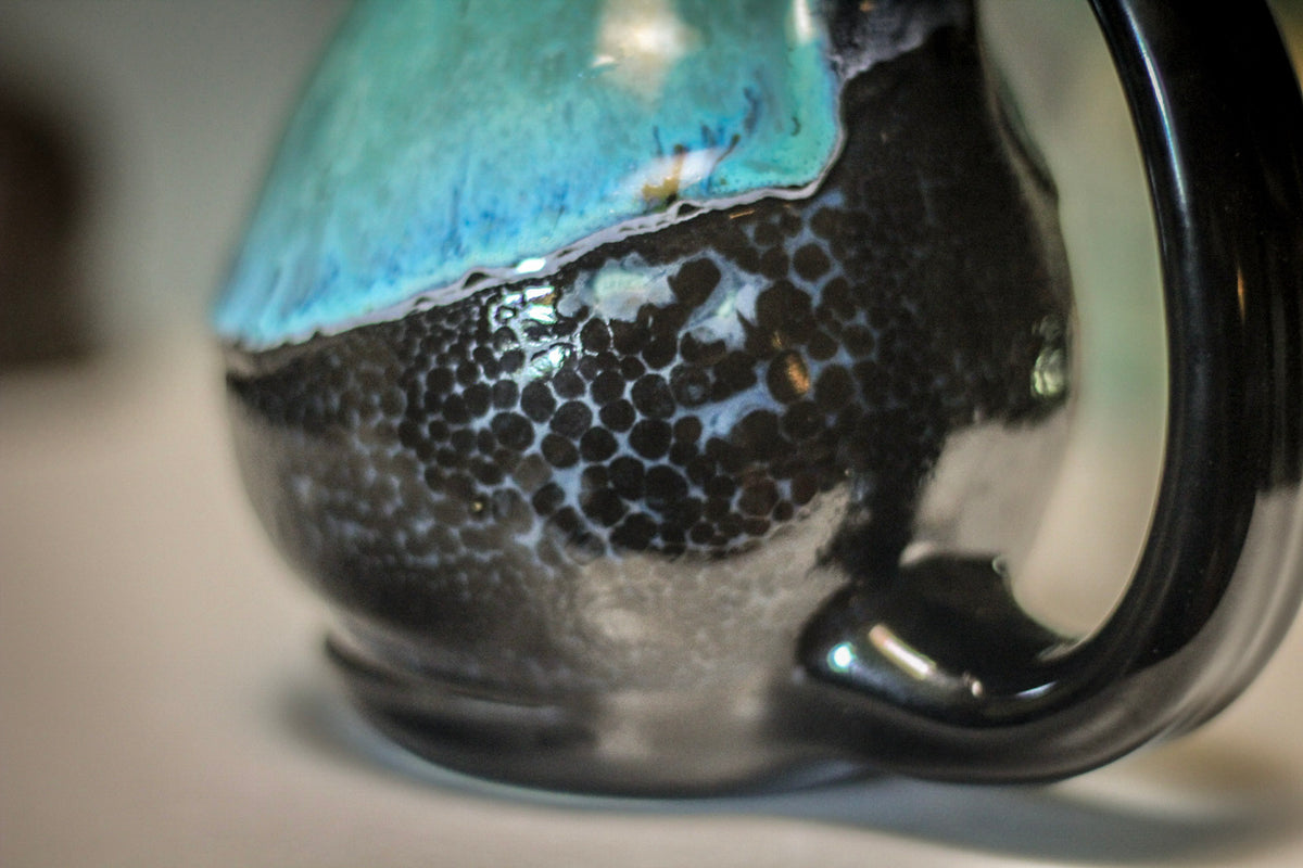 22-D EXPERIMENT Barely Flared Acorn Mug - MISFIT, 18 oz. - 10% off