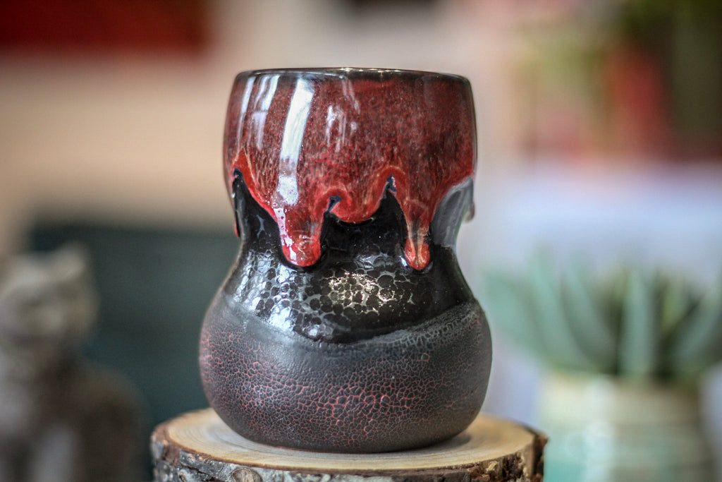 22-F Dragon Cup Divot Gourd Cup, 14 oz.