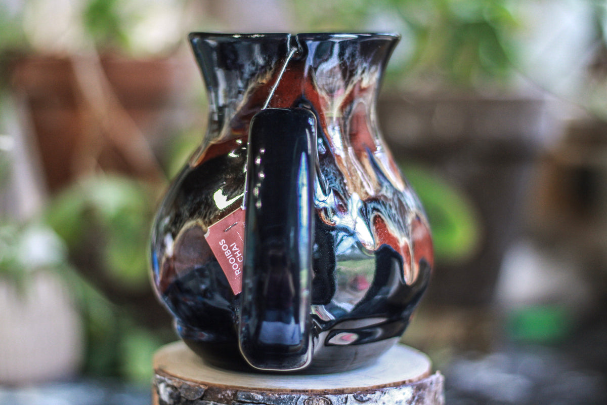 21-D Scarlet Grotto Flared Notched Acorn Mug, 23 oz.