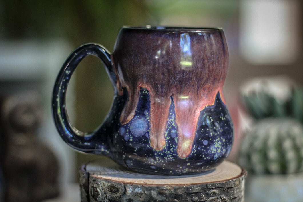 22-E Pillars of Creation Gourd Mug, 15 oz.