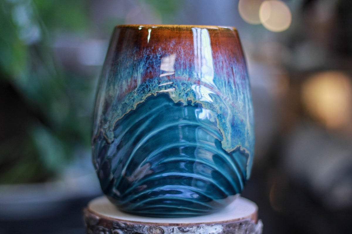 22-D New Wave Textured Mug - TOP SHELF, 21 oz.
