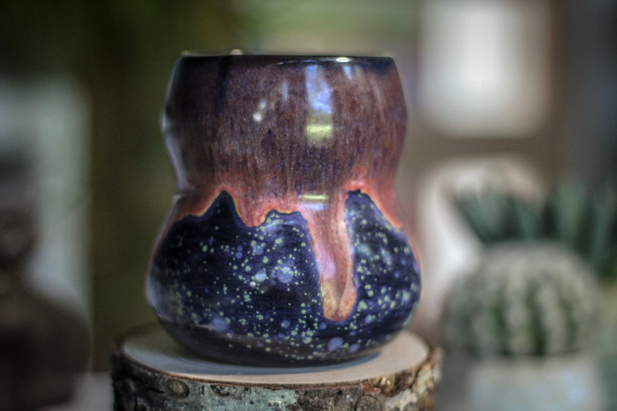 22-E Pillars of Creation Gourd Mug, 15 oz.