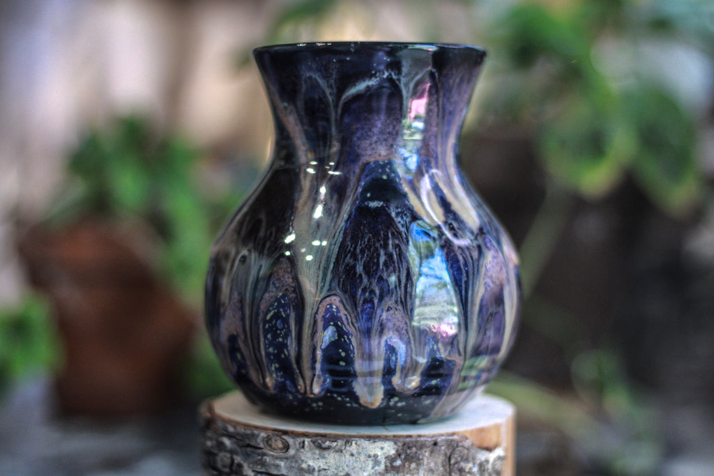 22-C Cosmic Amethyst Grotto Flared Acorn Mug - MISFIT, 23 oz. - 15% off