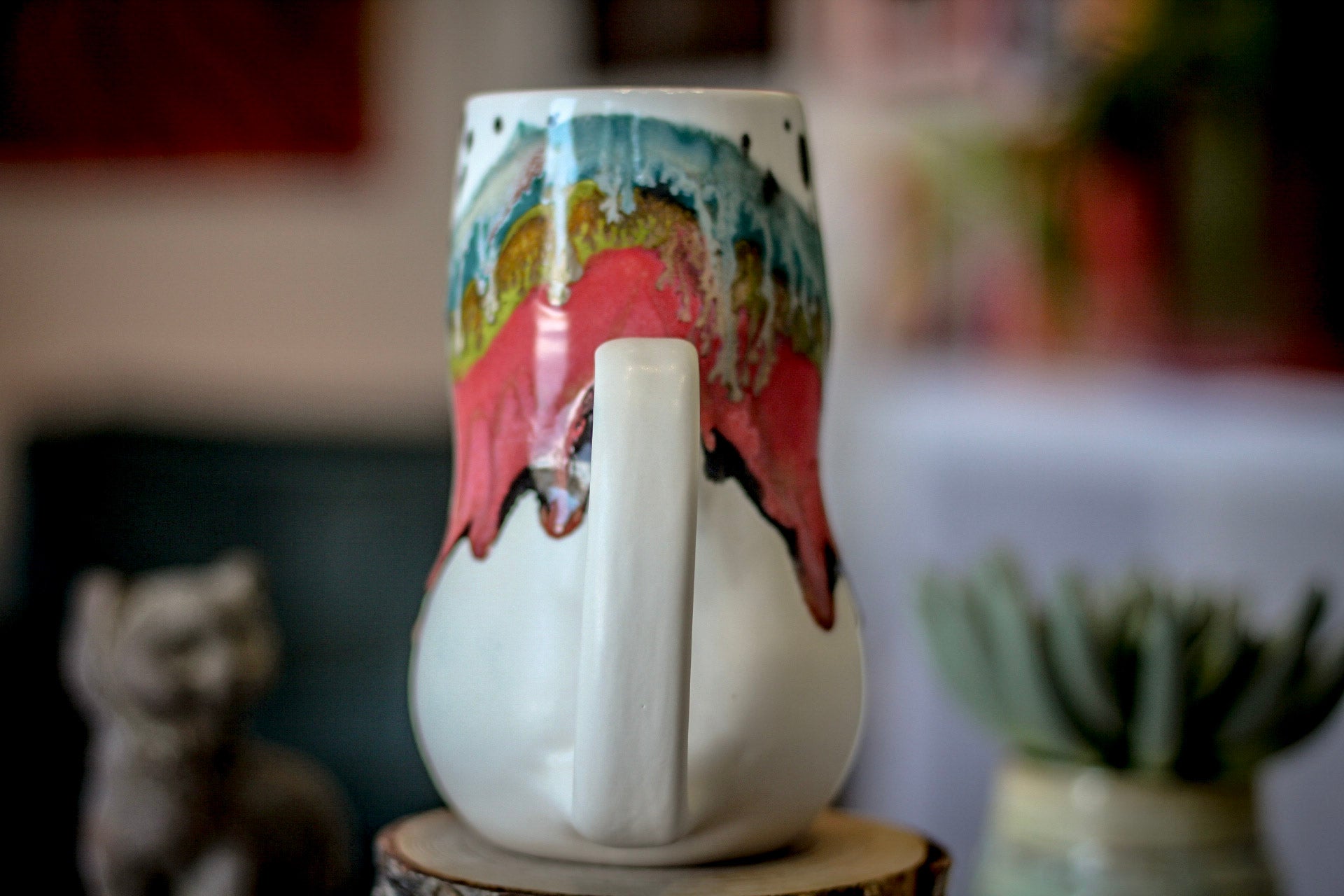 03-B Snowy Grotto Variation Gourd Mug, 20 oz.
