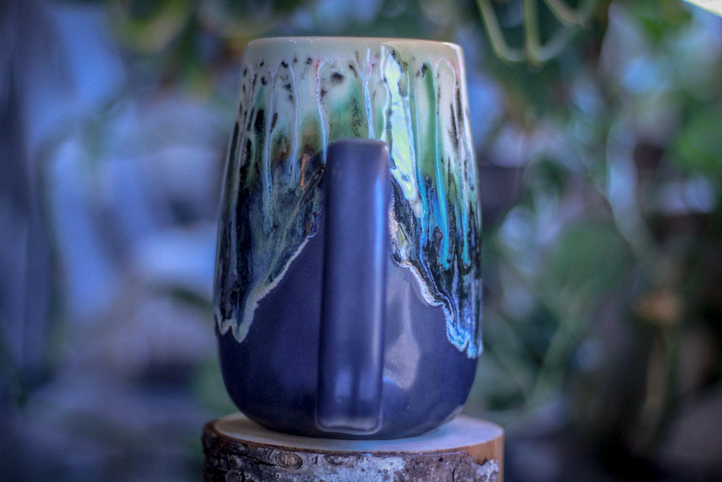03-A Champlain Shale Crystal Mug, 25 oz.