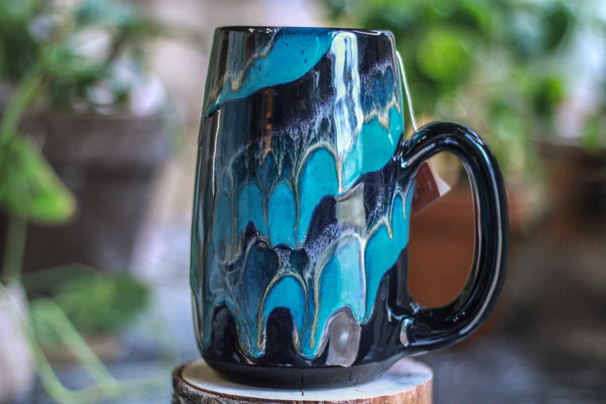 23-D Turquoise Grotto Notched Mug - MINOR MISFIT, 25 oz. - 10% off