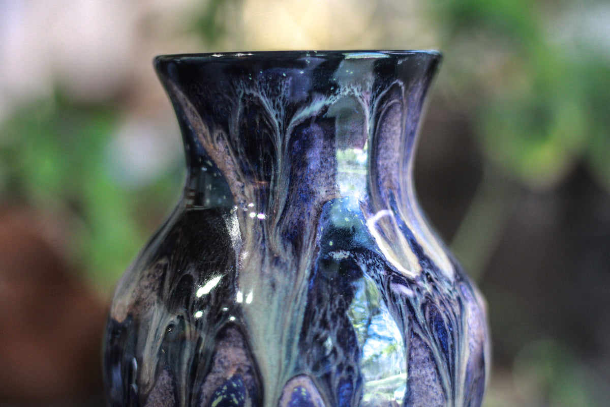 22-C Cosmic Amethyst Grotto Flared Acorn Mug - MISFIT, 23 oz. - 15% off