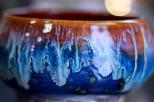 Load image into Gallery viewer, 21-D New Wave Bowl, 38 oz.