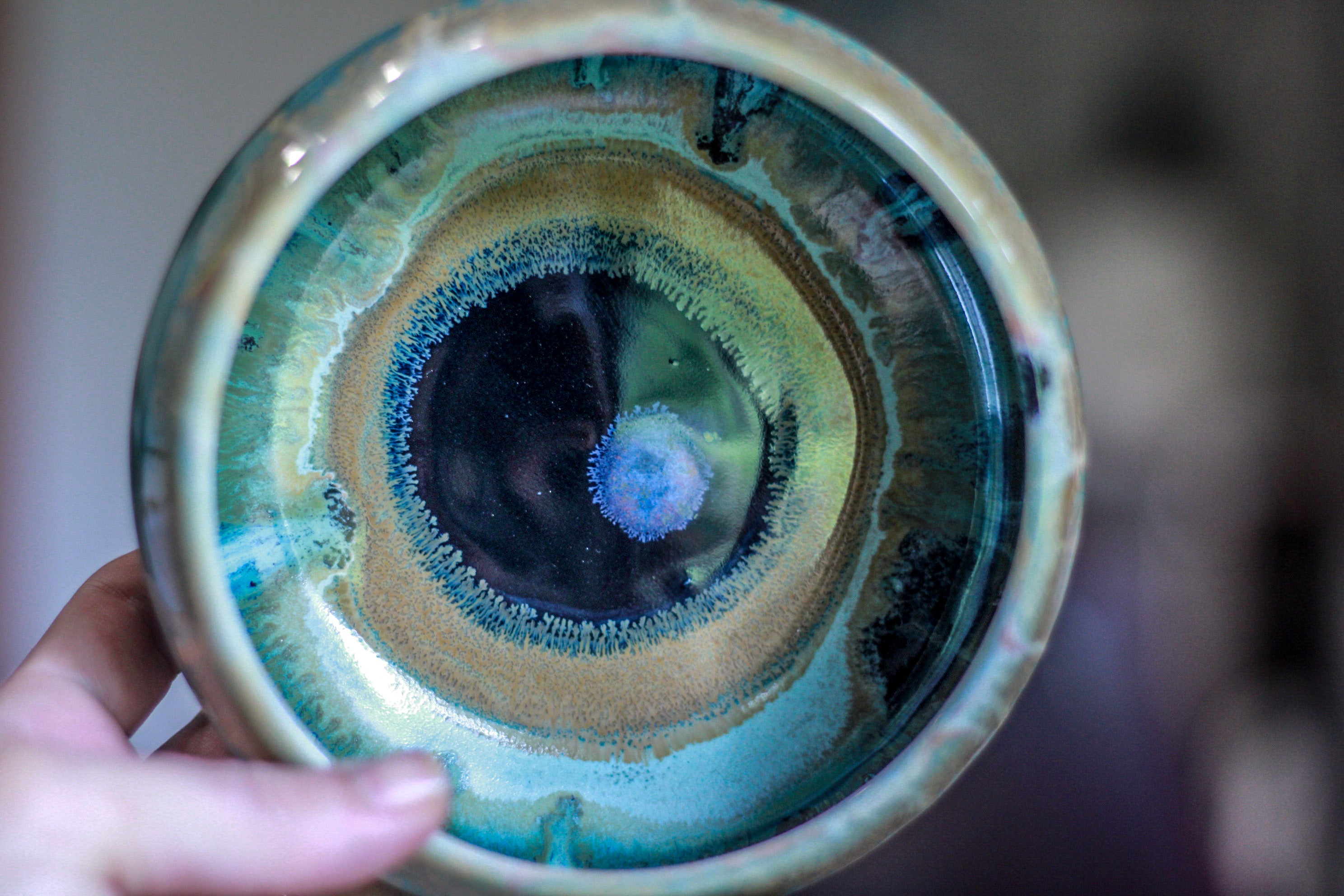 03-C Champlain Falls 'Eye' Bowl - MISFIT, 19 oz. - 20% off