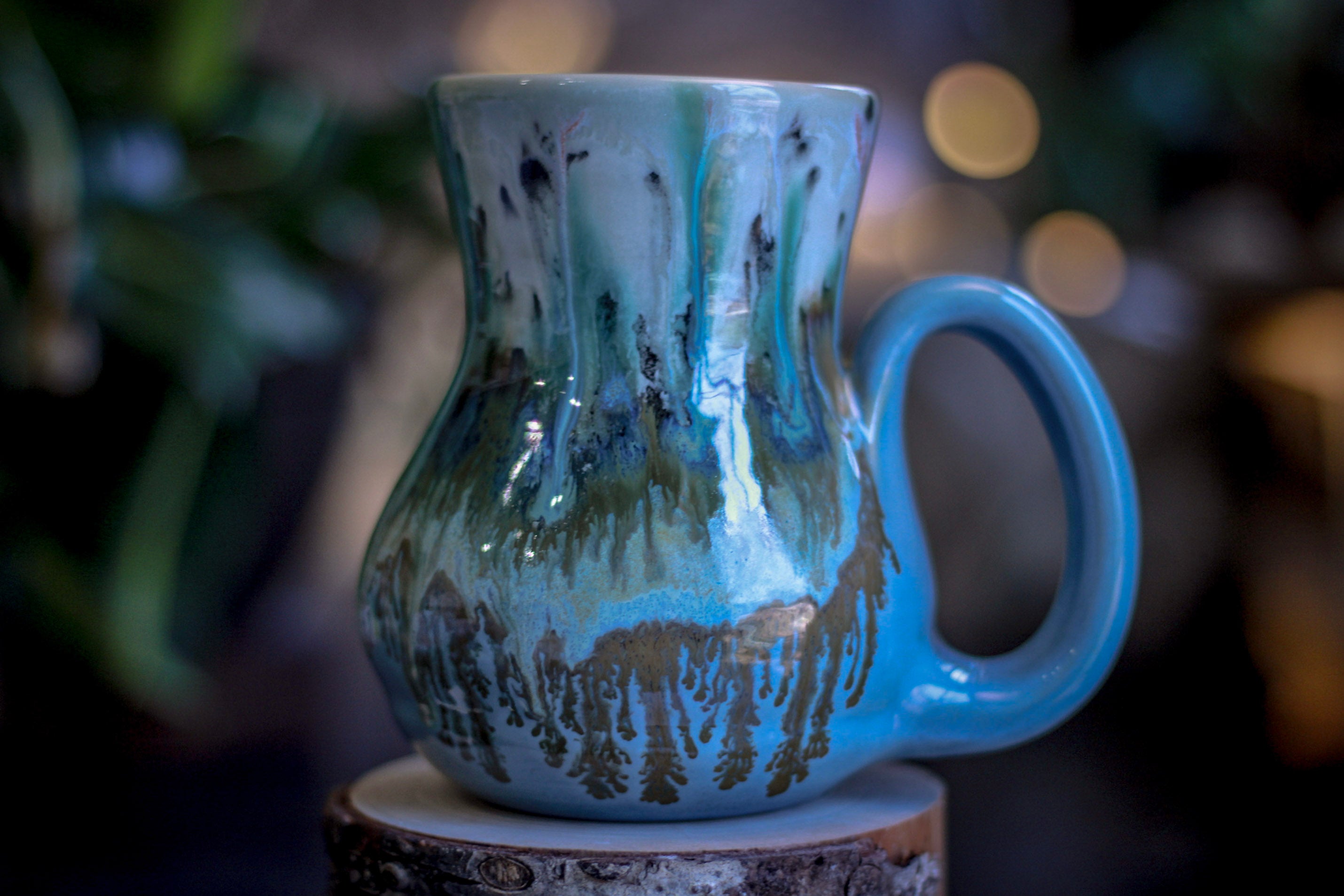 03-B Champlain Falls Barely Flared Acorn Mug, 19 oz.