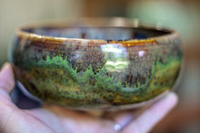 Load image into Gallery viewer, 24-F New Wave Bowl, 17 oz.