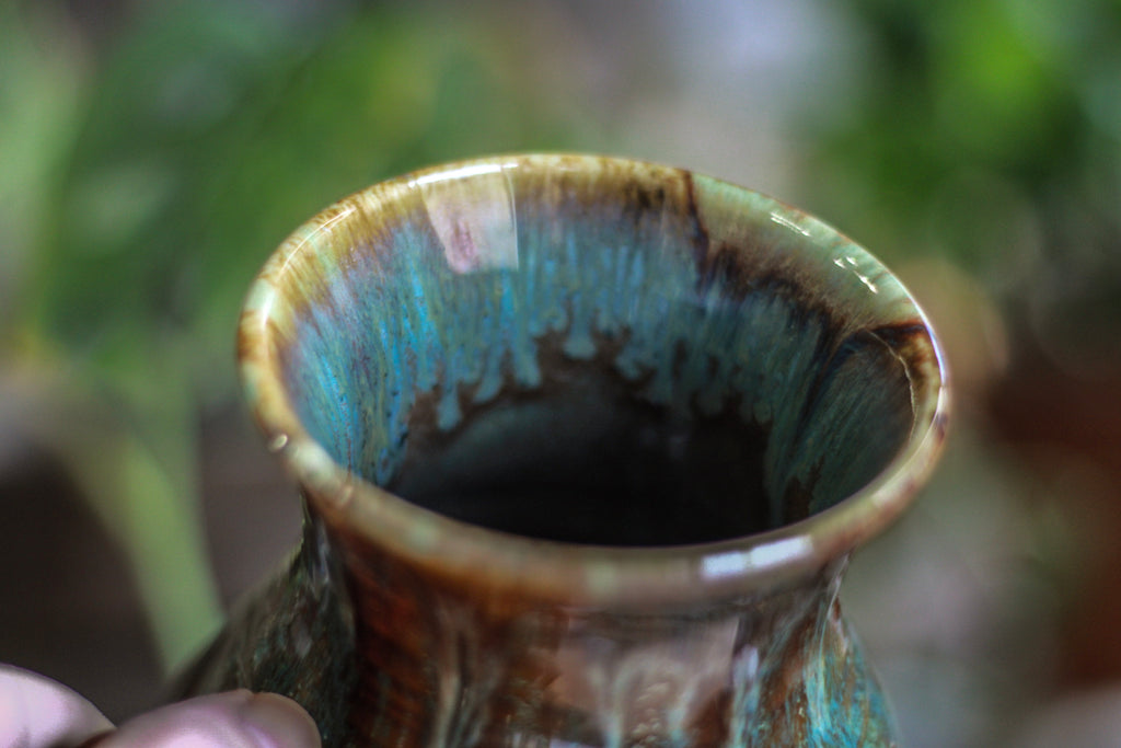 23-D Aqua Falls Flared Notched Textured Mug, 22 oz.