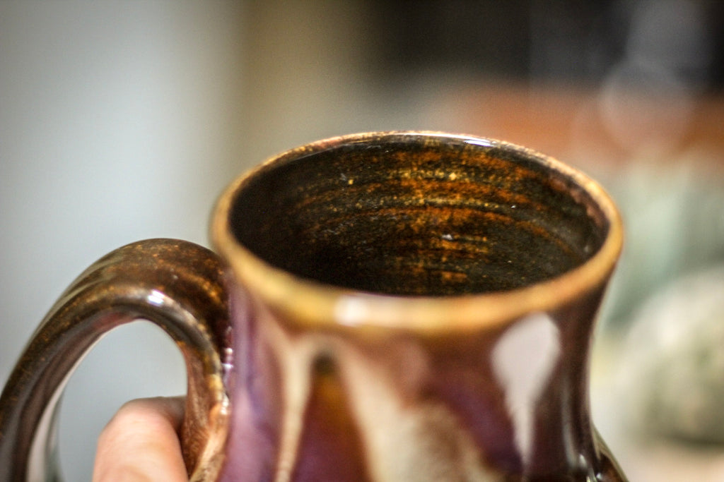 24-E Molten Beauty Barely Flared Mug, 18 oz.