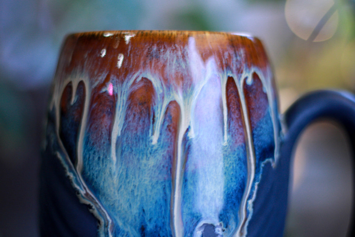 23-D New Wave Textured Mug - TOP SHELF, 21 oz.