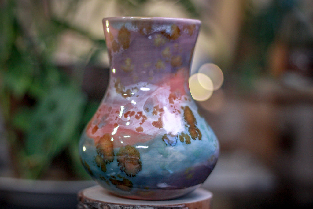 01-F PROTOTYPE Barely Flared Vase, 24 oz.