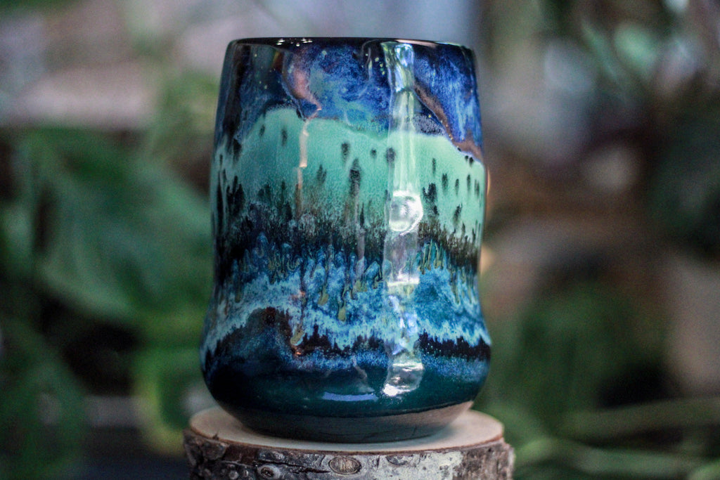 01-B Mountain Aurora Gourd Mug - MISFIT, 23 oz. - 35% off