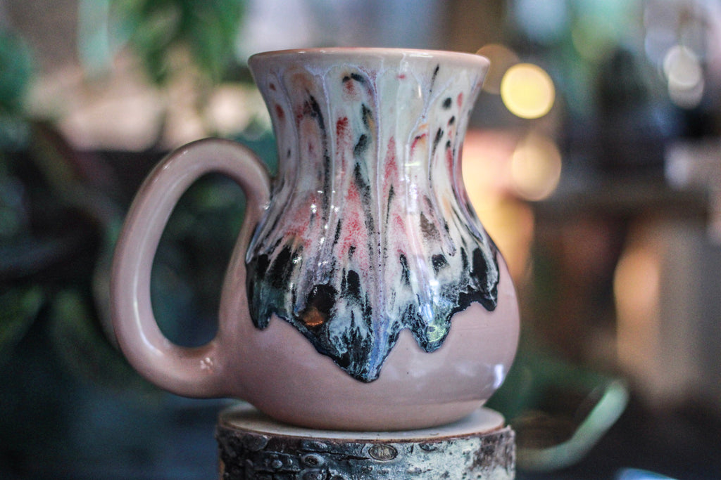 01-D Granny's Lace Flared Mug - TOP SHELF MISFIT, 24 oz.