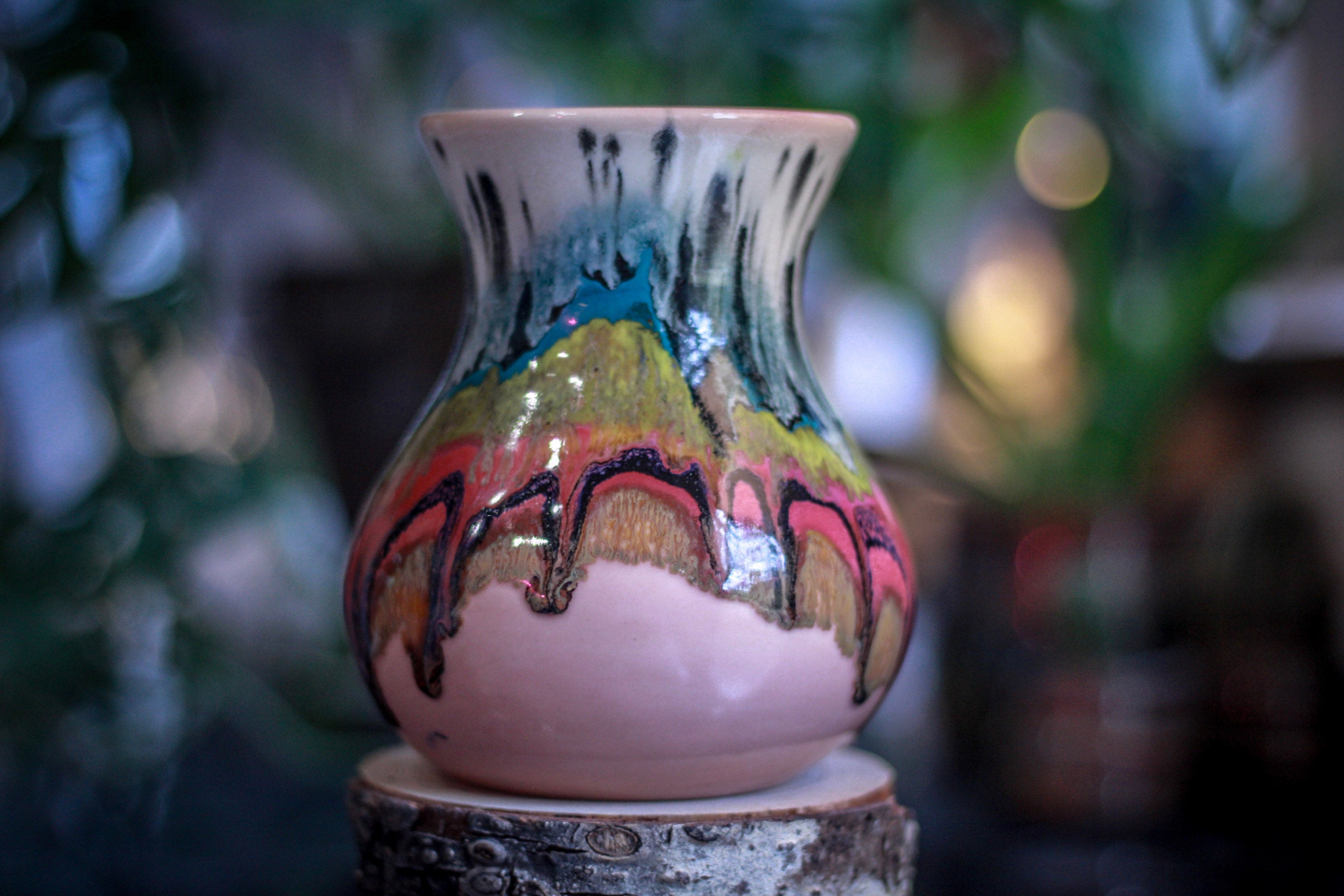 01-B Rainbow Grotto Flared Mug - MISFIT, 22 oz. - 10% off