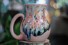 Load image into Gallery viewer, 03-D Granny&#39;s Lace Flared Notched Mug, 20 oz.