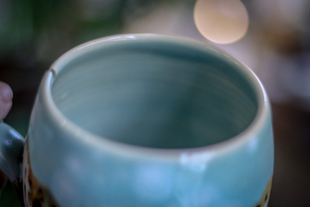 02-A Yellowstone Notched Mug, 21 oz.