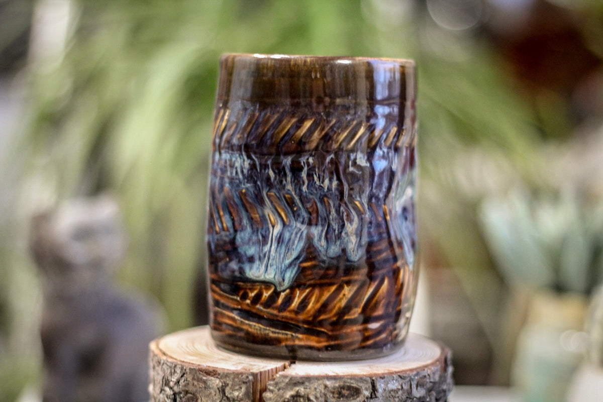 25-E Tribal Wave Textured Divot Cup, 14 oz.