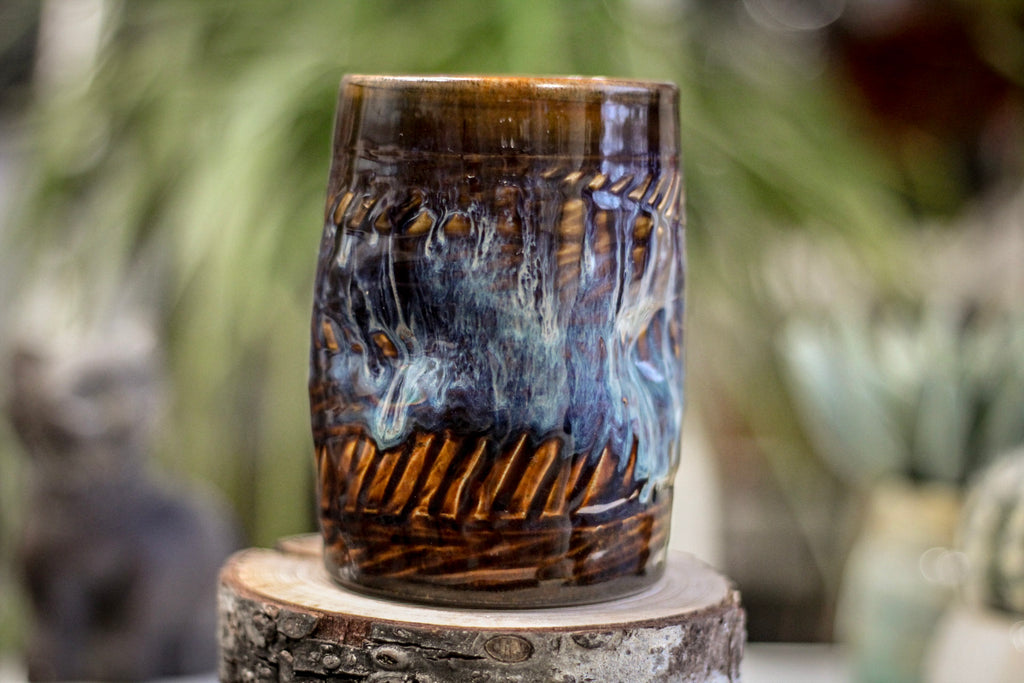 25-E Tribal Wave Textured Divot Cup, 14 oz.