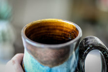 Load image into Gallery viewer, 28-B Copper Agate Barely Flared Acorn Mug, 20 oz.