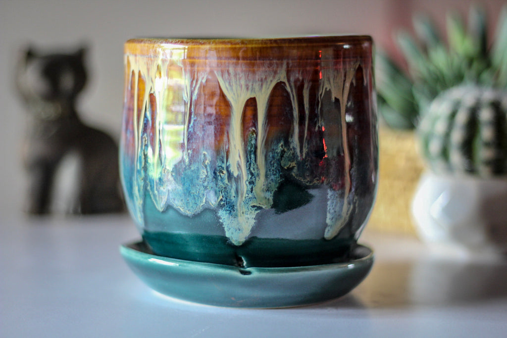02-P New Wave Planter