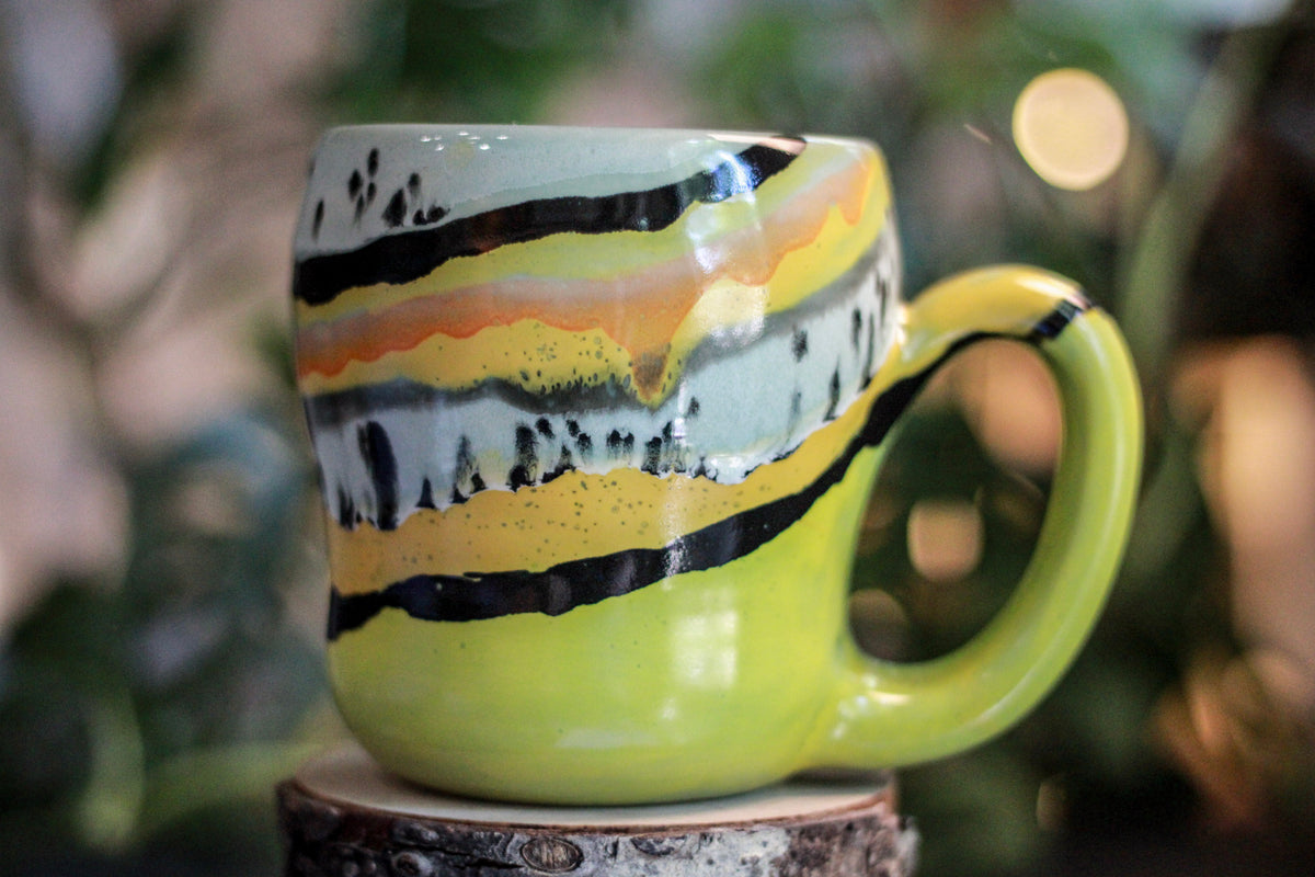 03-F Bumblebee Jasper Variation Mug, 23 oz.