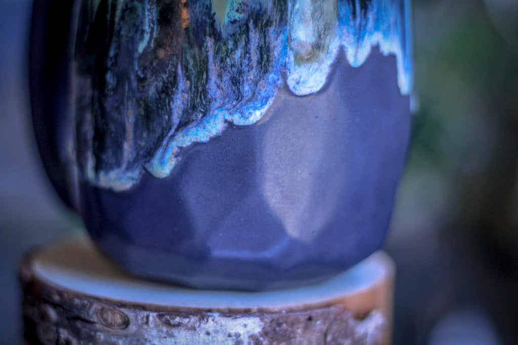 03-A Champlain Shale Crystal Mug, 25 oz.