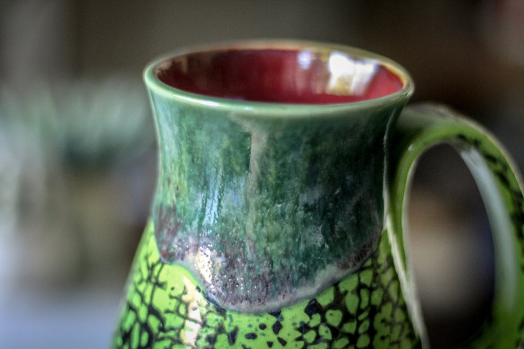 30-D Lizard King Flared Mug, 15 oz.