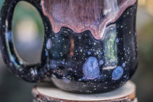 Load image into Gallery viewer, 28-D Midnight Bliss Notched Gourd Mug, 25 oz.