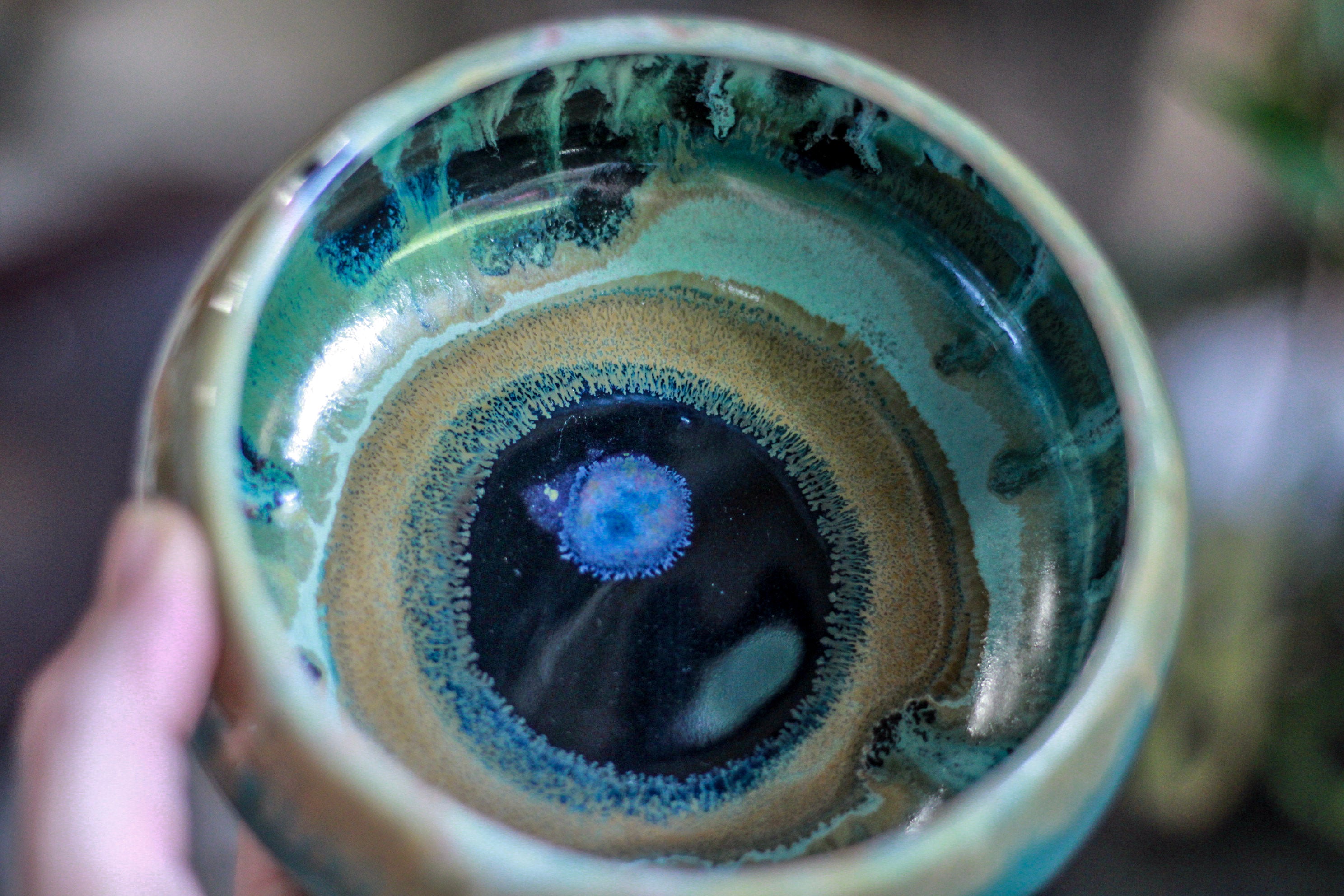 03-C Champlain Falls 'Eye' Bowl - MISFIT, 19 oz. - 20% off