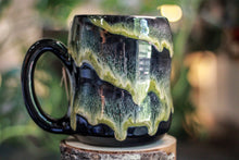 Load image into Gallery viewer, 23-D Mossy Grotto Notched Gourd Mug, 24 oz.