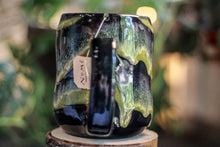 Load image into Gallery viewer, 23-D Mossy Grotto Notched Gourd Mug, 24 oz.