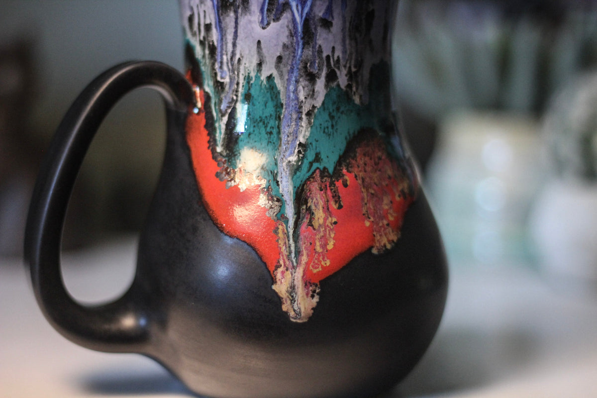 27-B PROTOTYPE Barely Flared Mug, 20 oz.