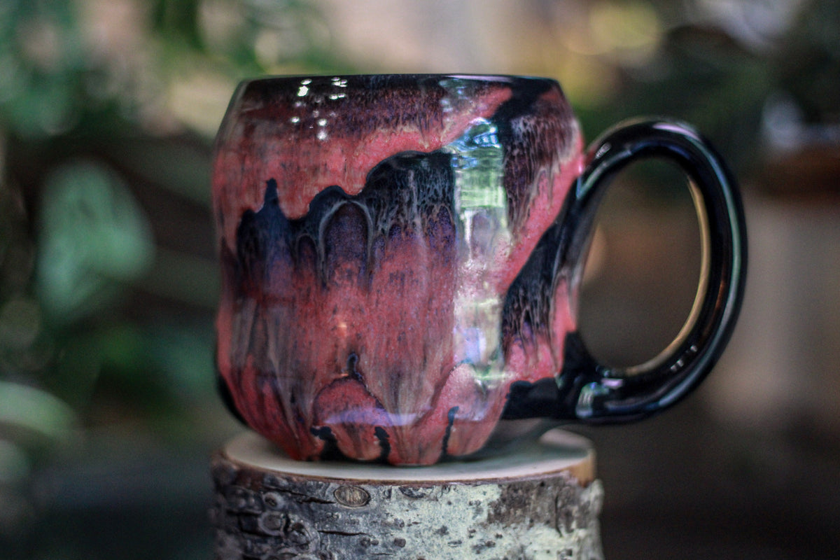 26-D Magenta Grotto Gourd Mug - MISFIT, 24 oz. - 25% off