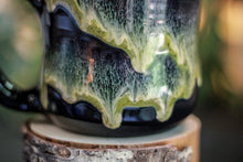 Load image into Gallery viewer, 23-D Mossy Grotto Notched Gourd Mug, 24 oz.