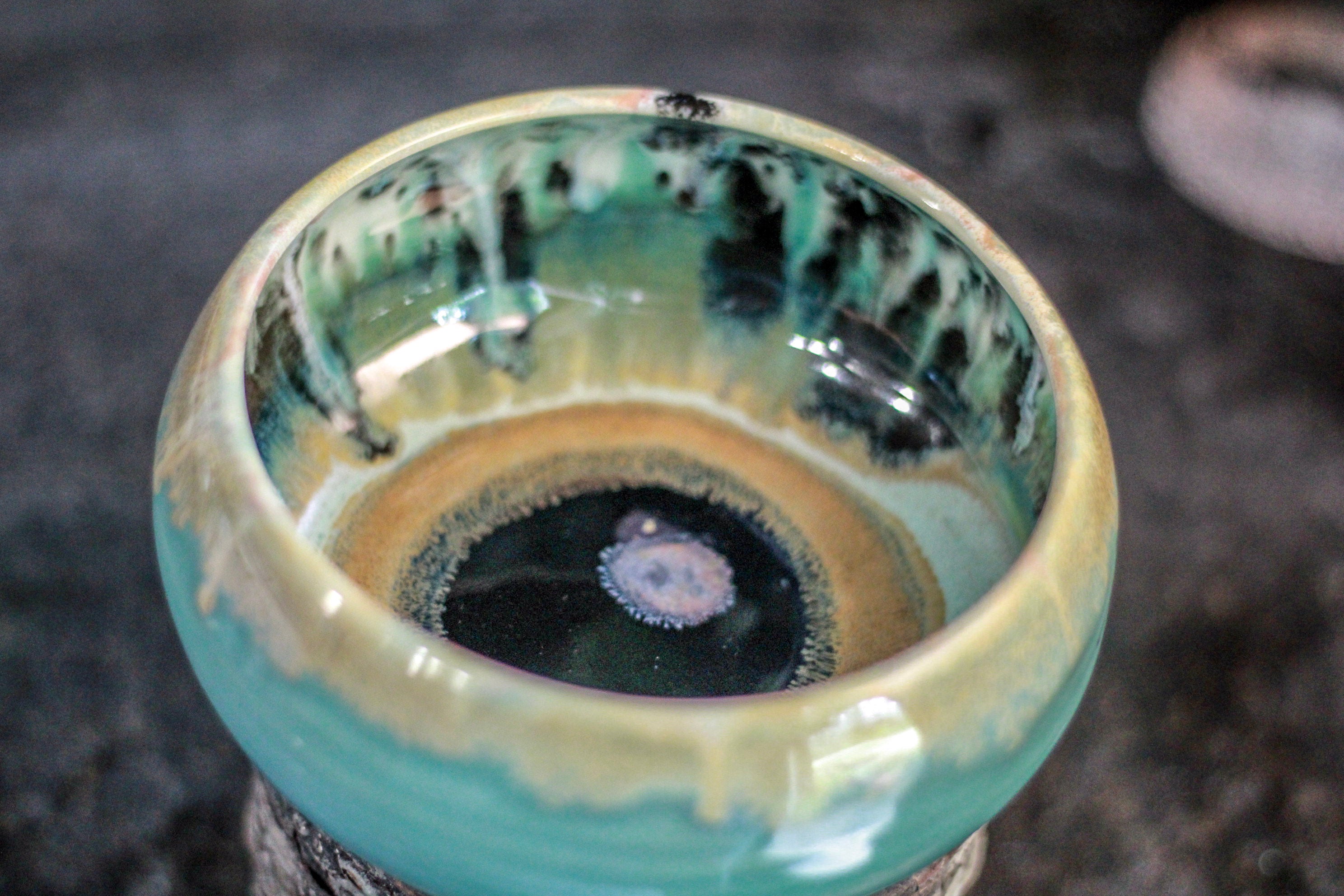 03-C Champlain Falls 'Eye' Bowl - MISFIT, 19 oz. - 20% off