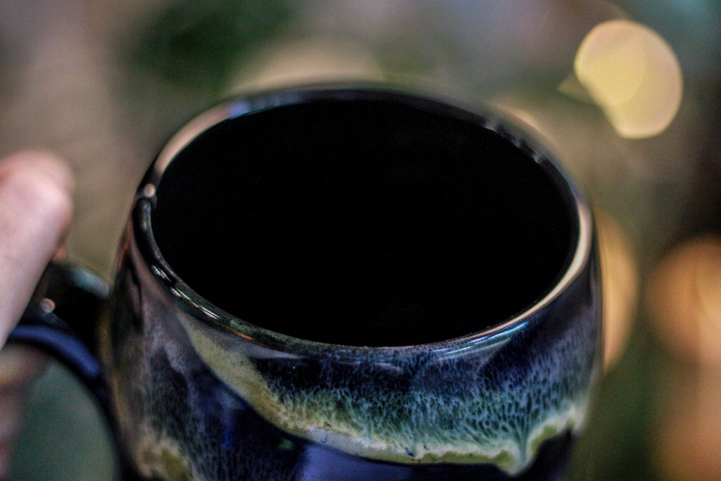 23-D Mossy Grotto Notched Gourd Mug, 24 oz.