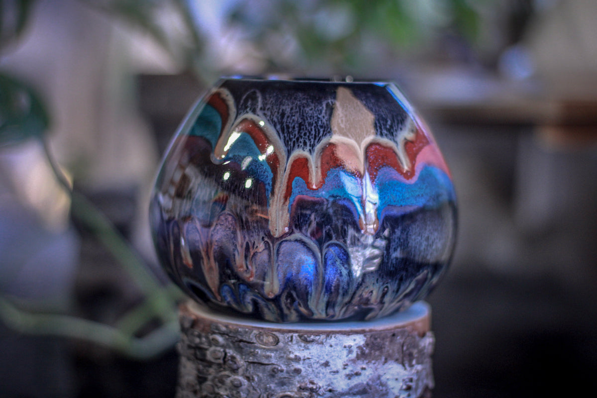 29-B Cosmic Grotto Vase, 27 oz.
