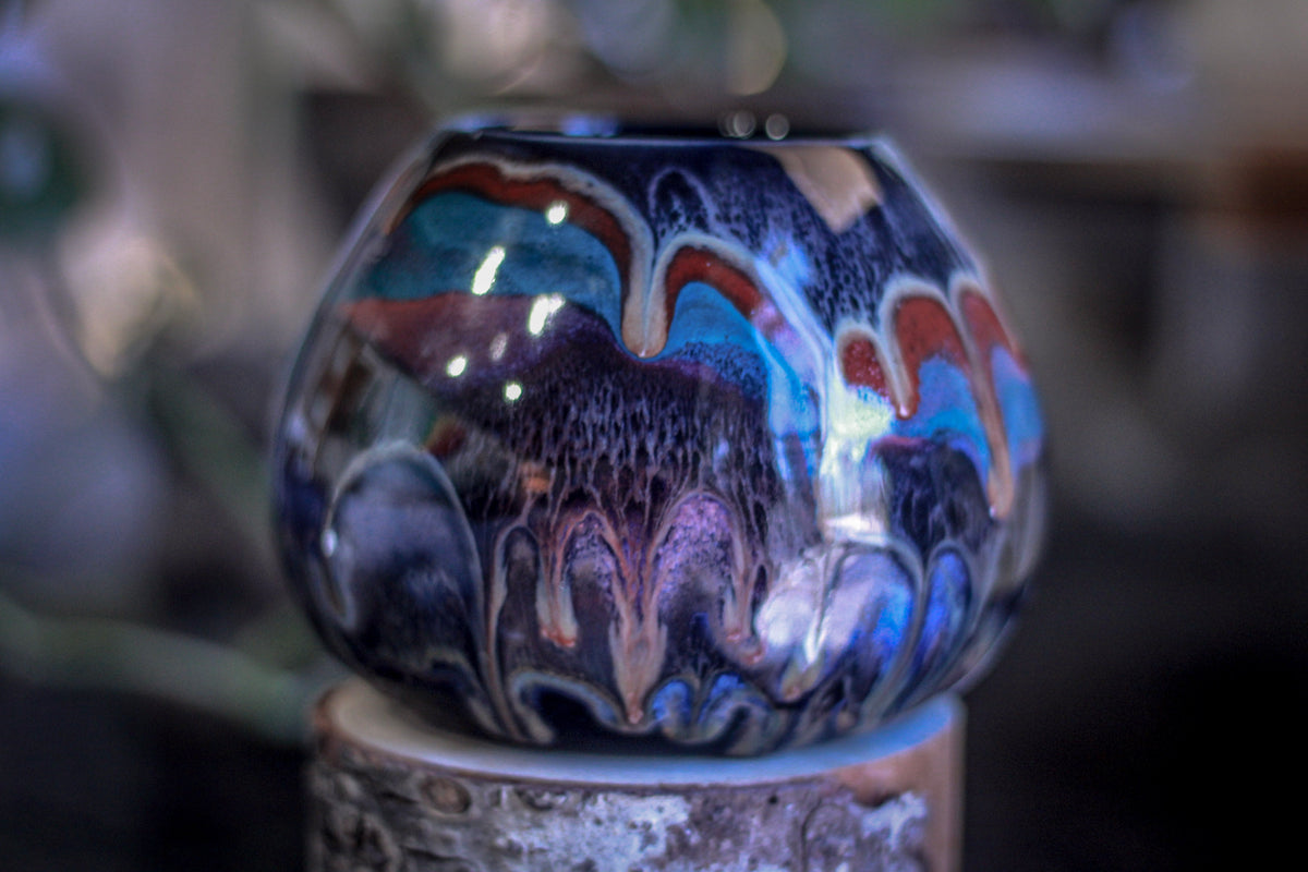 29-B Cosmic Grotto Vase, 27 oz.