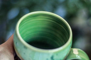 15-C Red and Green PROTOTYPE Gourd Mug, 22 oz.