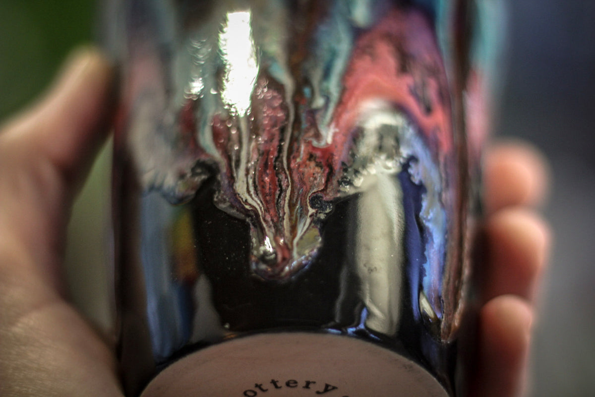 28-B Cosmic Grotto Beer Cup, 19 oz.