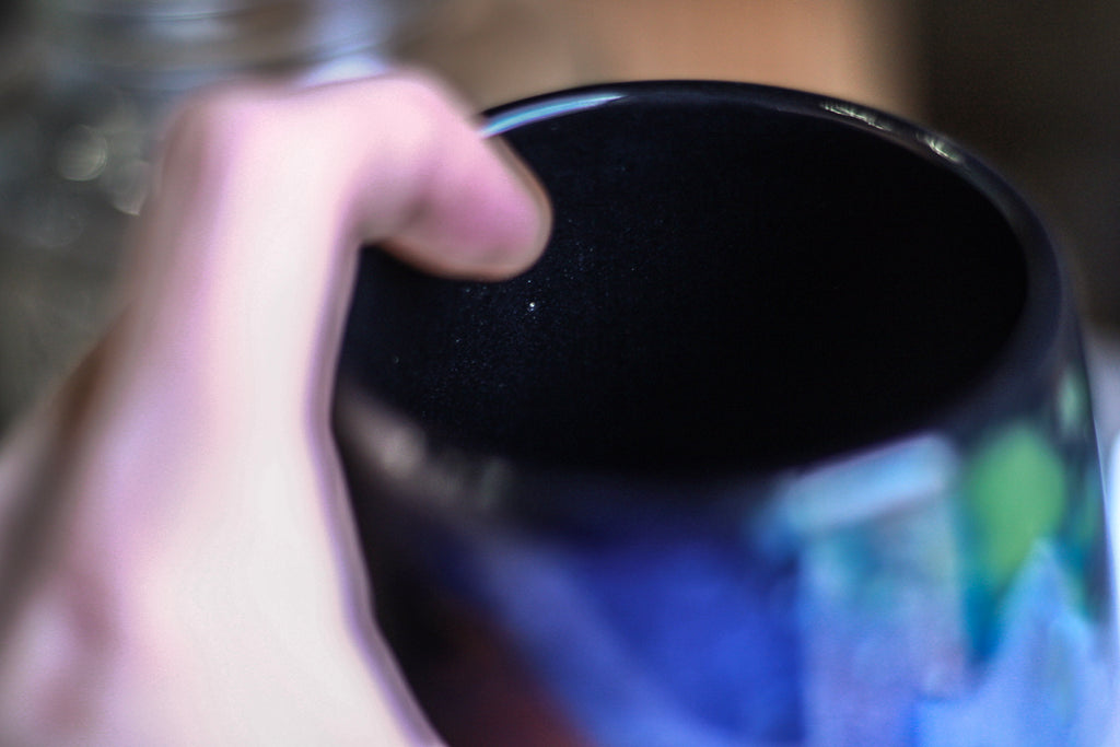 27-A Rainbow Steller Mug, 24 oz.