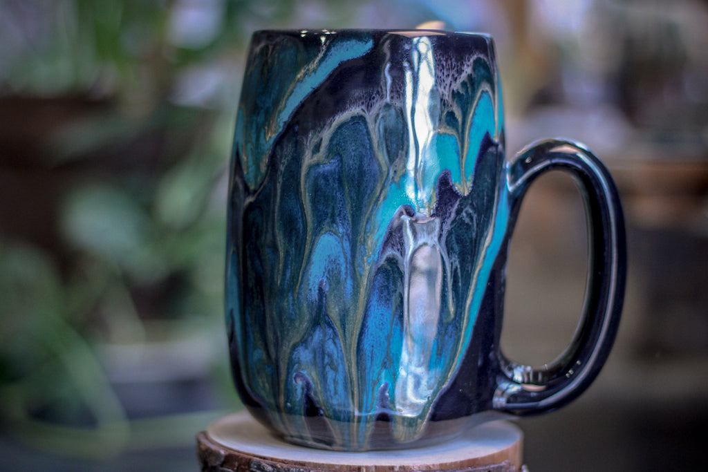 30-D Turquoise Grotto Mug - MISFIT, 25 oz. - 20% off