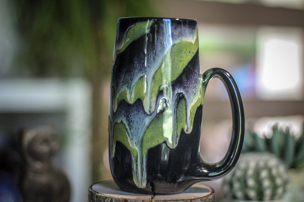 29-E Mossy Grotto Mug, 20 oz.