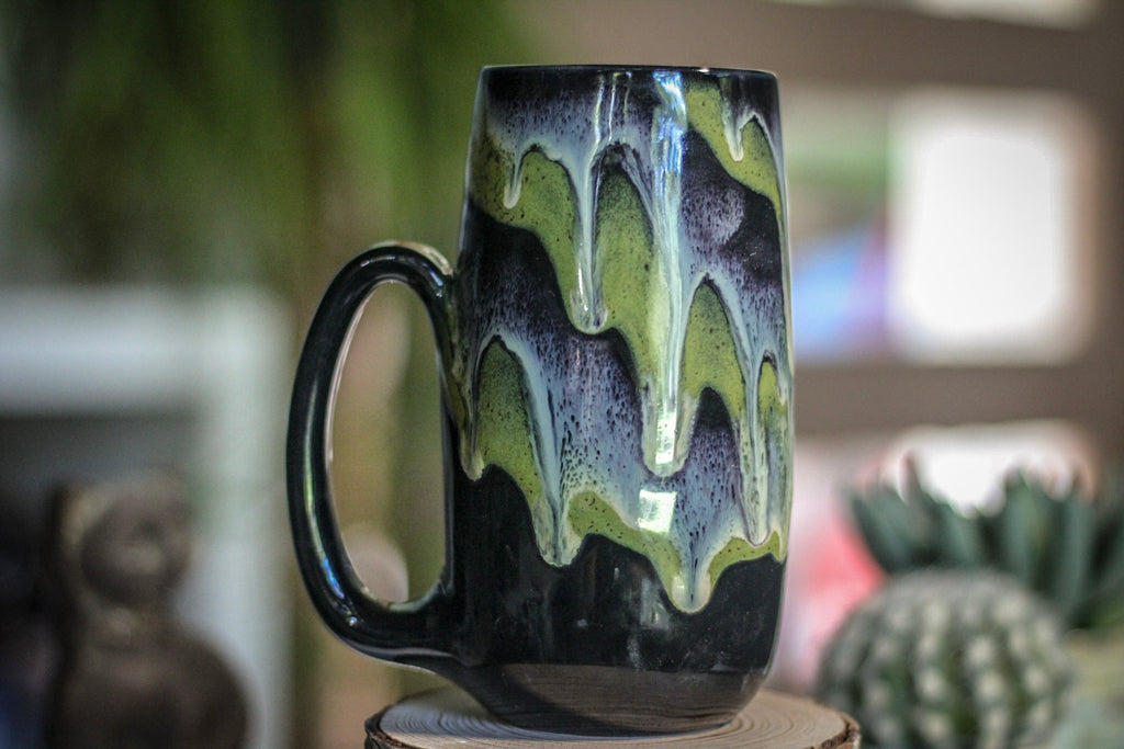 29-E Mossy Grotto Mug, 20 oz.